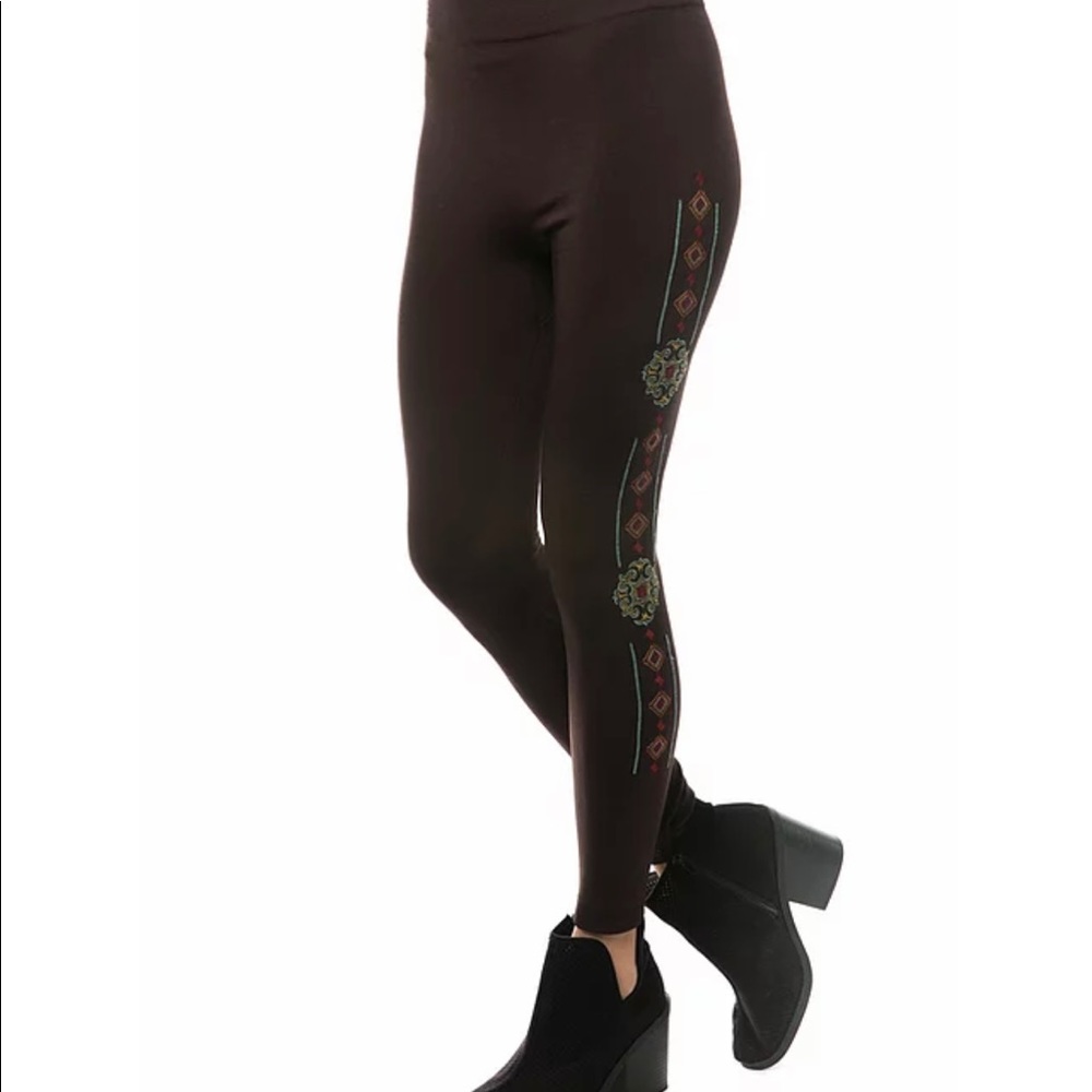 Angel + Premium Marla Embroidered Leggings